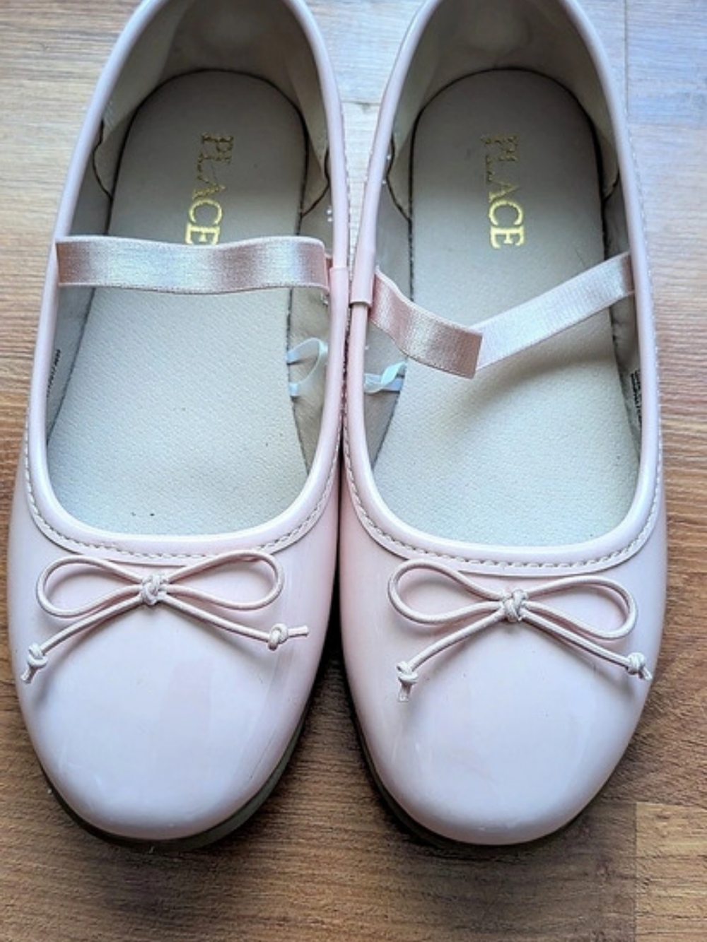 Children's PLACE Ballet Flats in Pink Like New